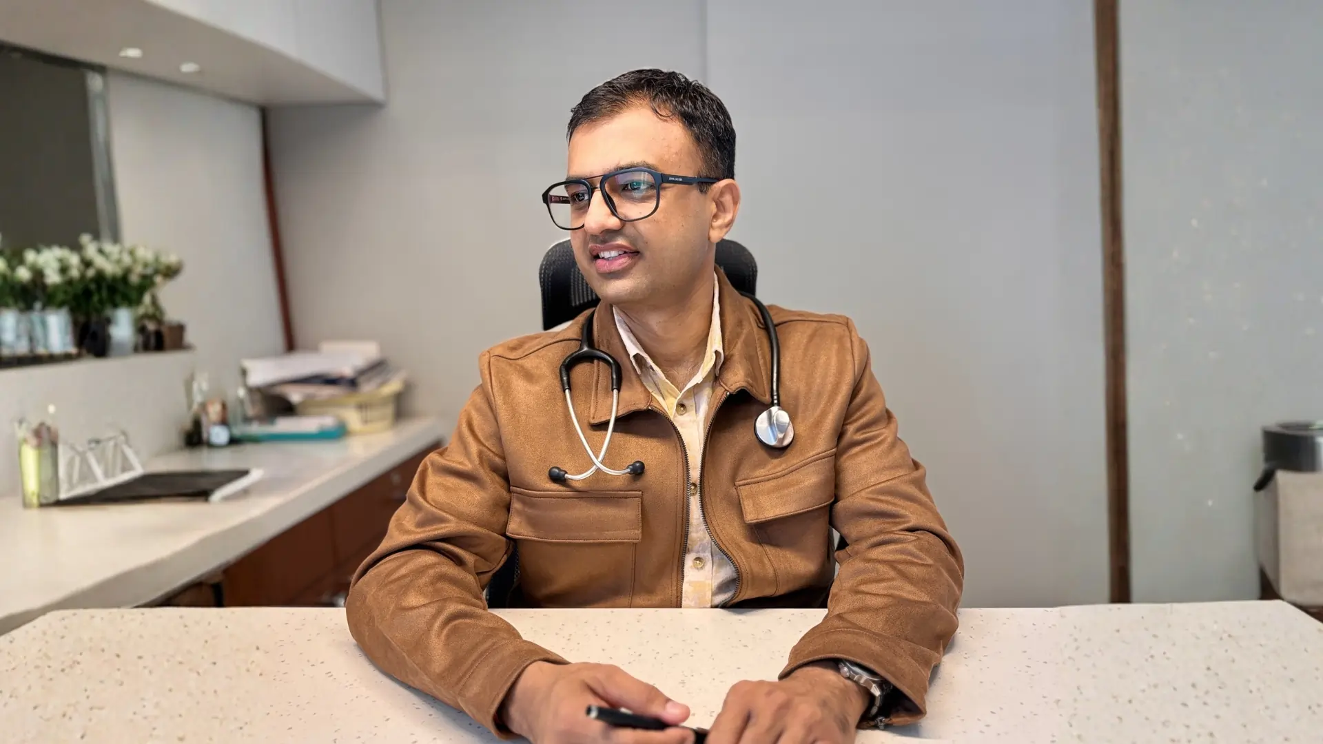 Lung specialist in Vadodara providing treatment for asthma, COPD and respiratory diseases